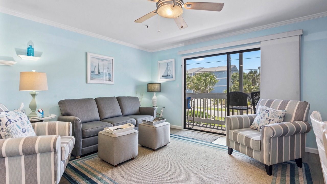 Photo of Livingroom in Surfside Beach