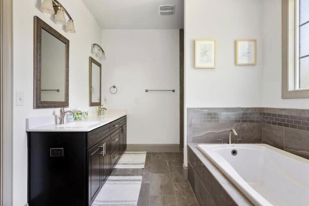 Photo of Bathroom in Charleston