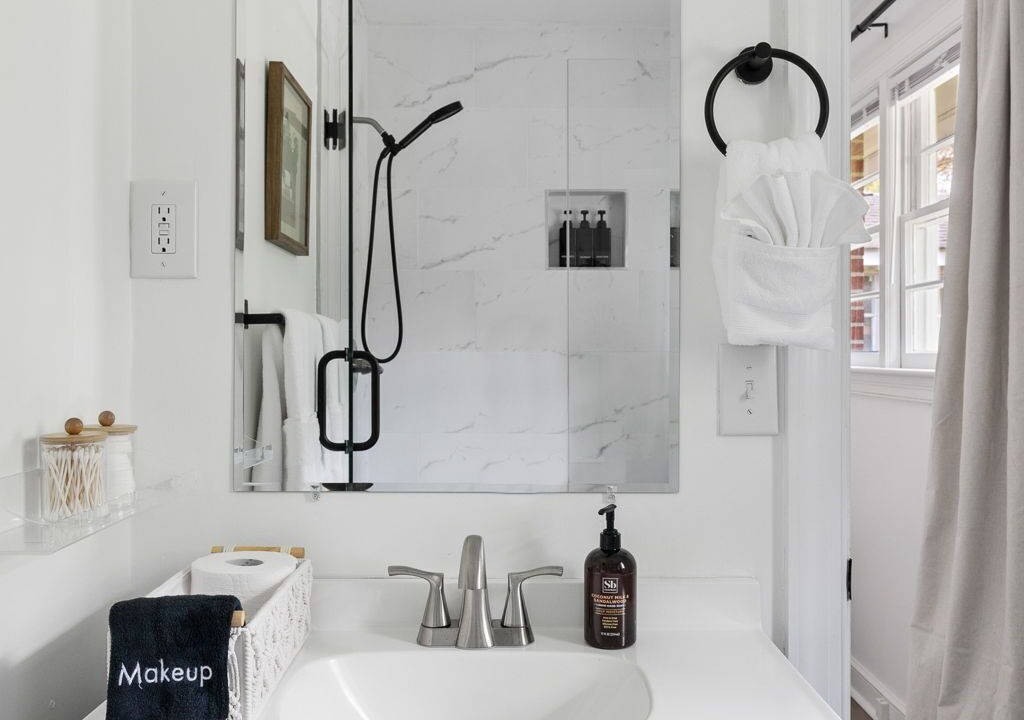 Photo of Bathroom in Hanahan