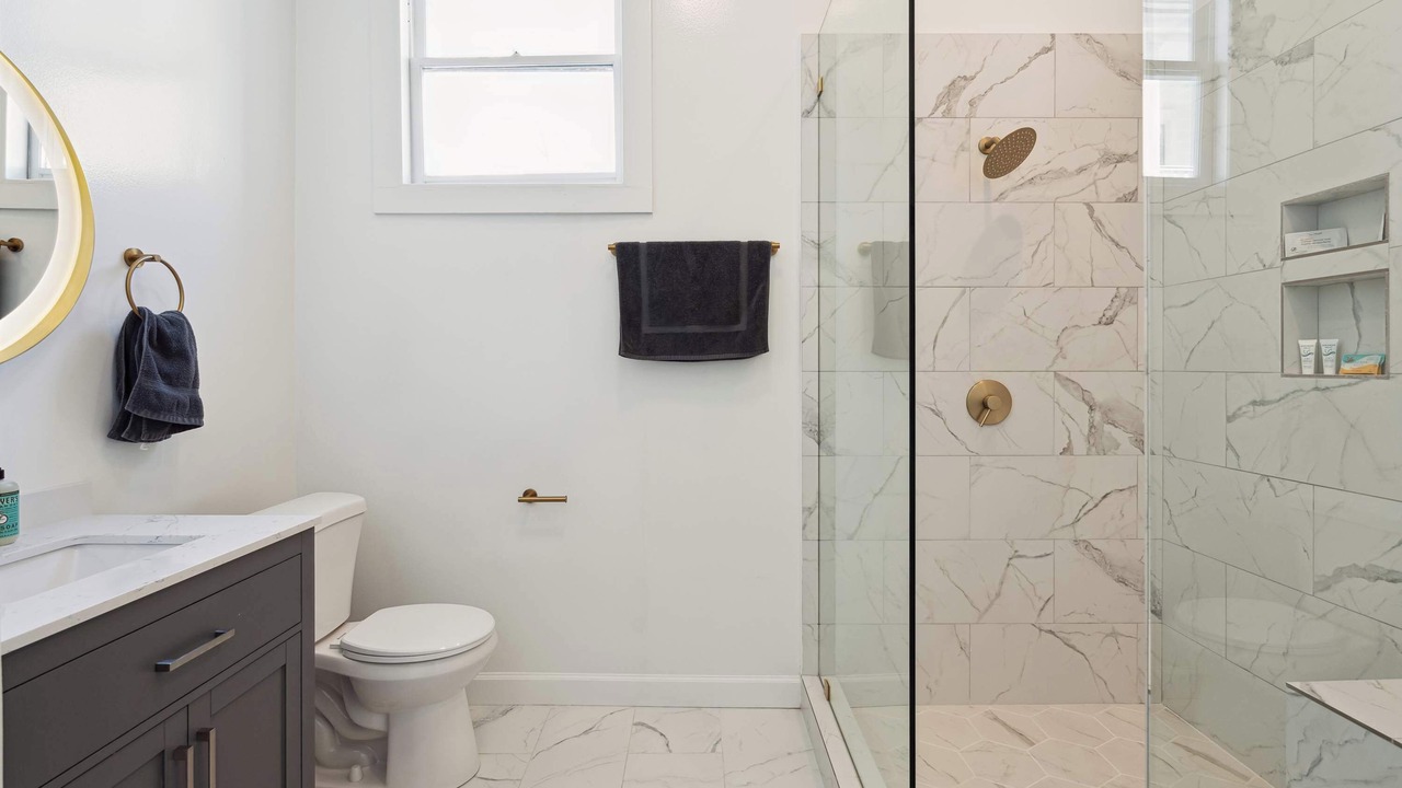 Photo of Bathroom in Cannonborough Elliotborough