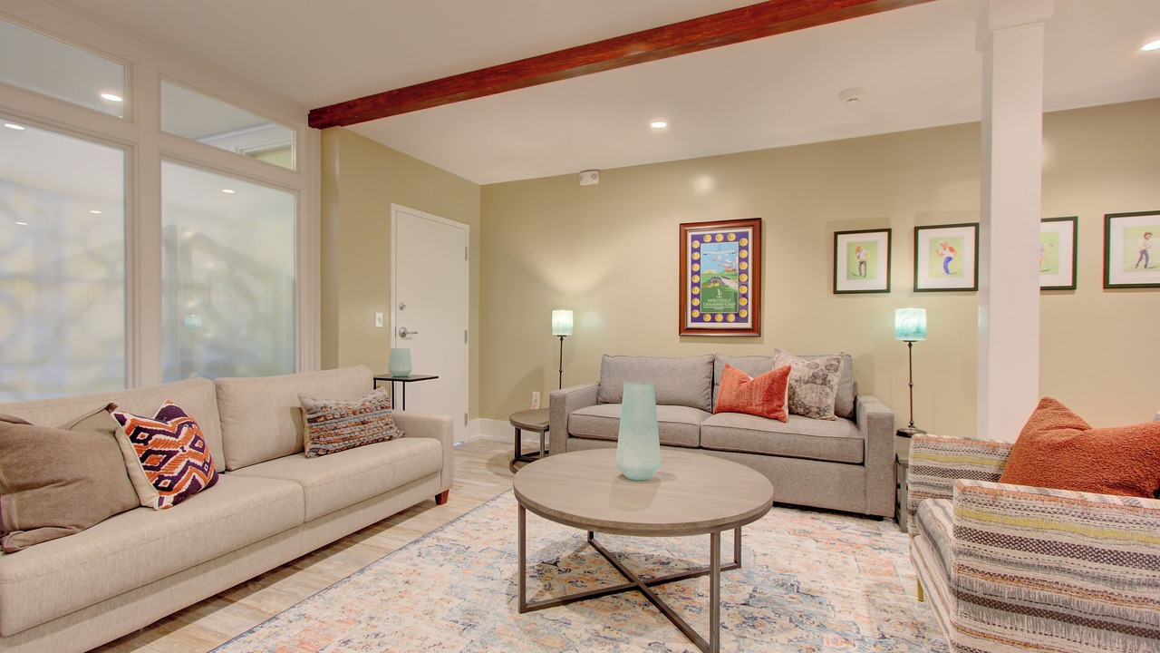 Photo of Livingroom in Charleston Historic District