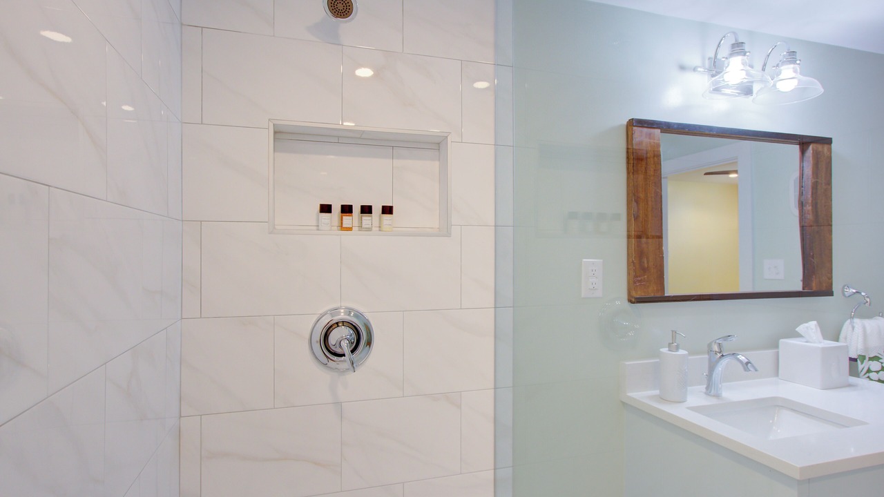 Photo of Bathroom in Charleston Historic District