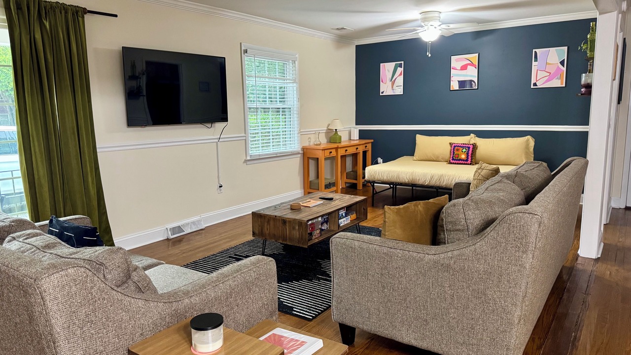 Photo of Livingroom in West Ashley