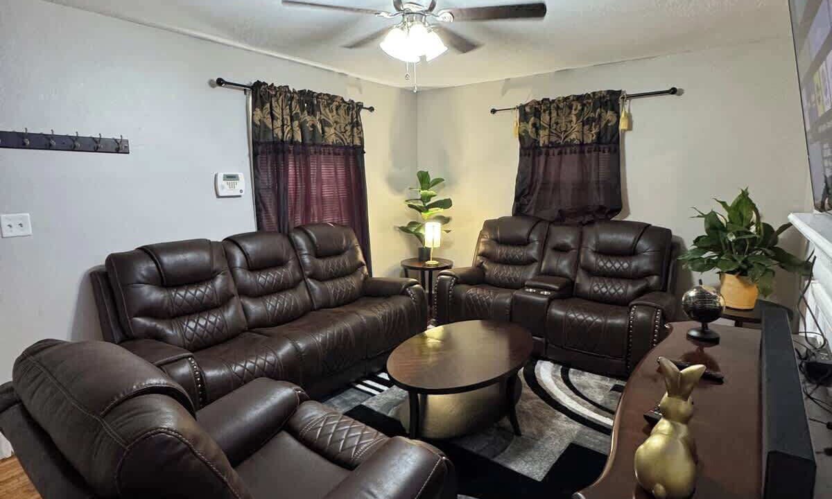 Photo of Livingroom in Greensboro
