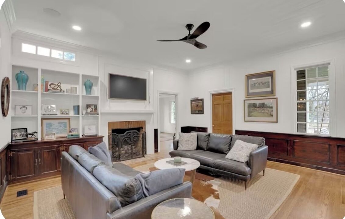 Photo of Livingroom in Blythewood