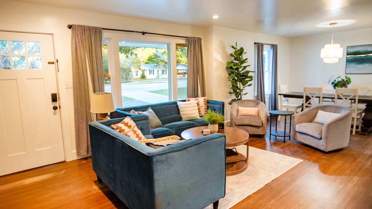 Photo of Livingroom in Charleston