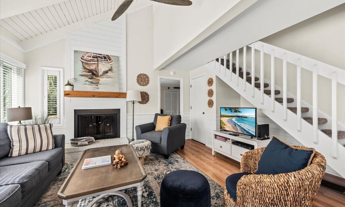 Photo of Livingroom in Sealoft Villas