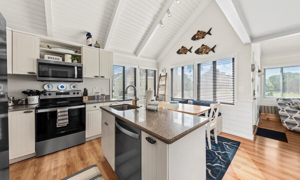 Photo of Kitchen in Sealoft Villas