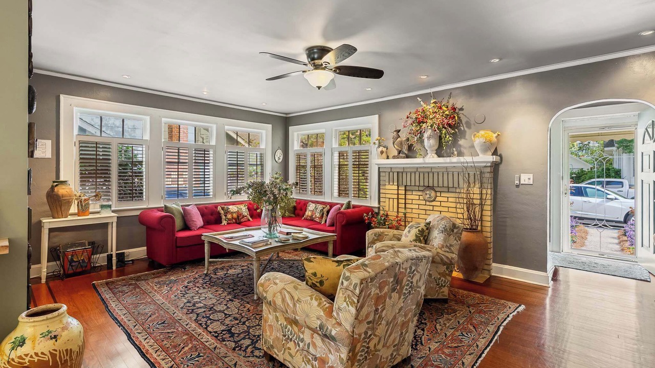 Photo of Livingroom in North Charleston