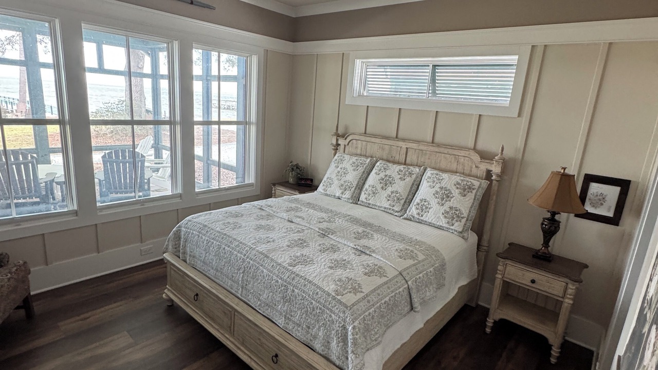 Photo of Bedroom in Russellville