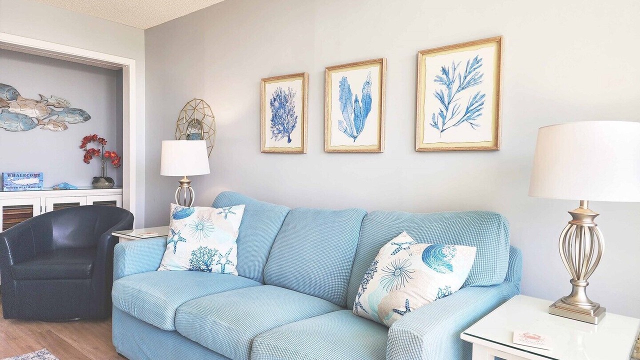 Photo of Livingroom in Litchfield by the Sea