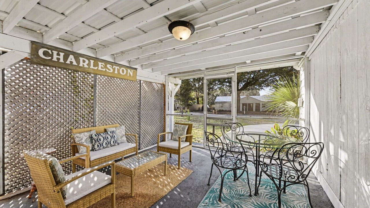 Photo of Outdoor in Mount Pleasant