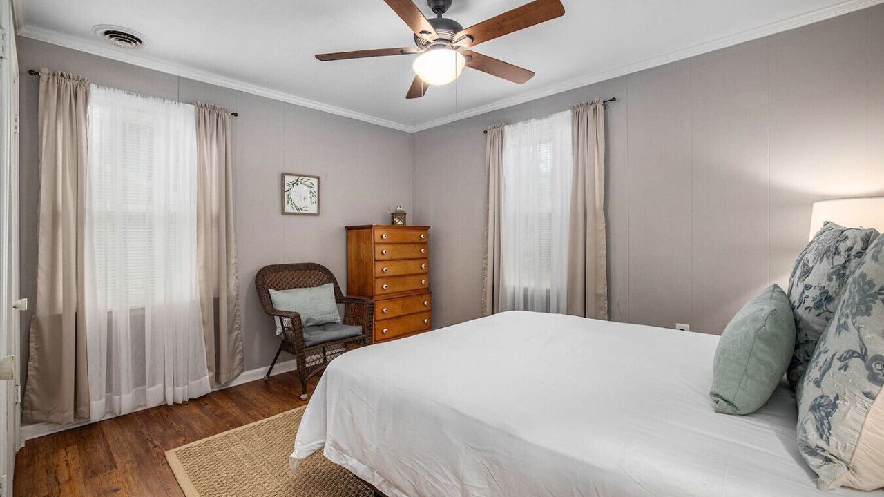 Photo of Bedroom in Mount Pleasant