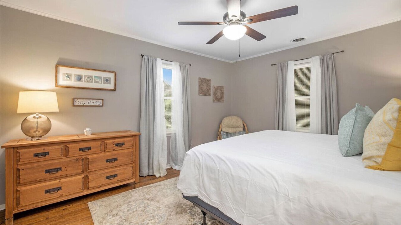 Photo of Bedroom in Mount Pleasant