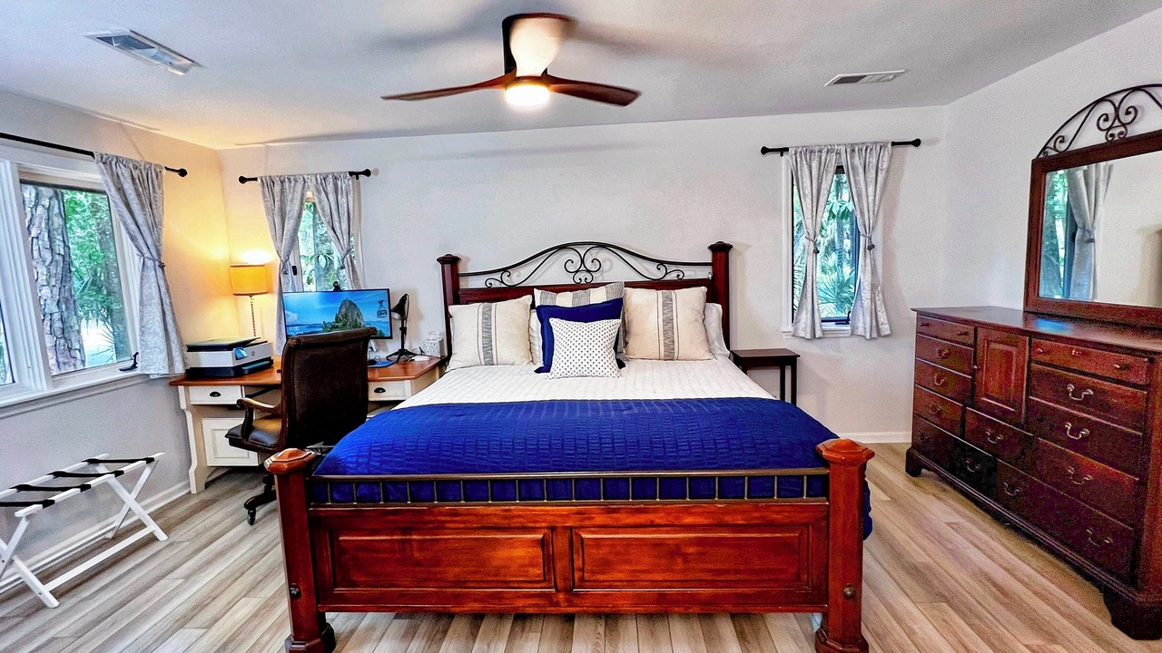 Photo of Bedroom in West Beach