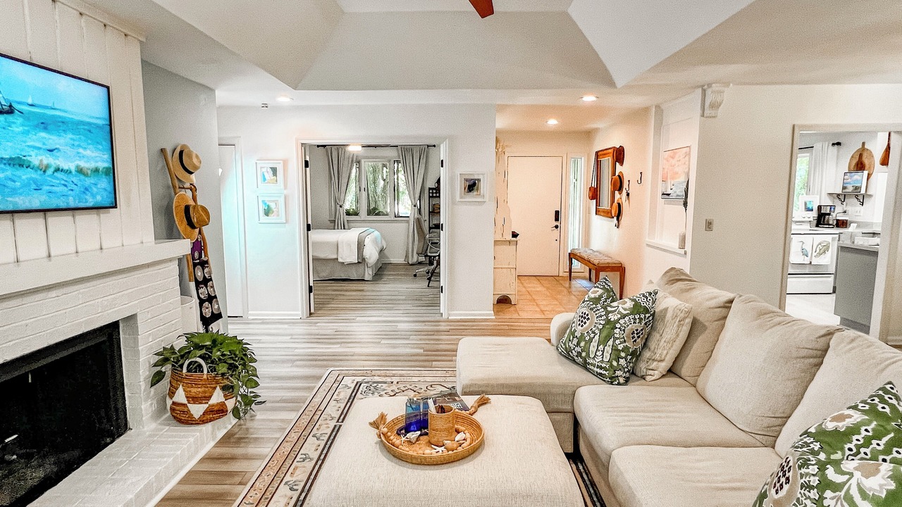 Photo of Livingroom in West Beach