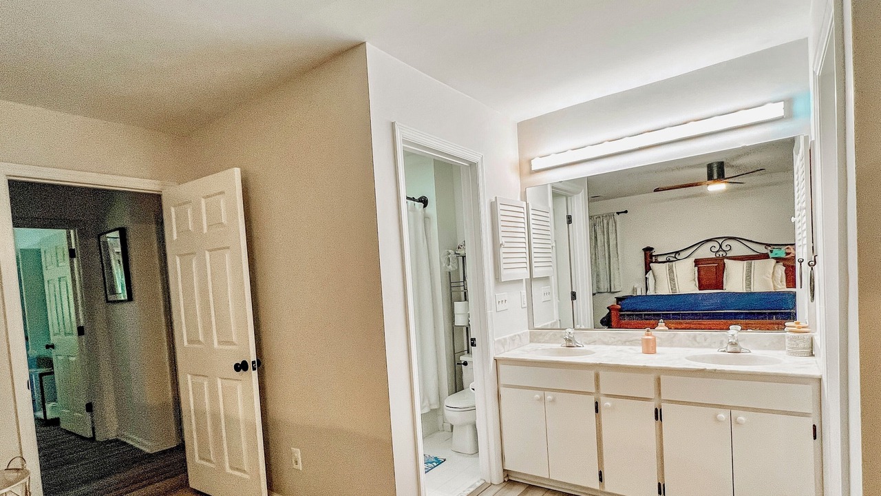 Photo of Bathroom in West Beach