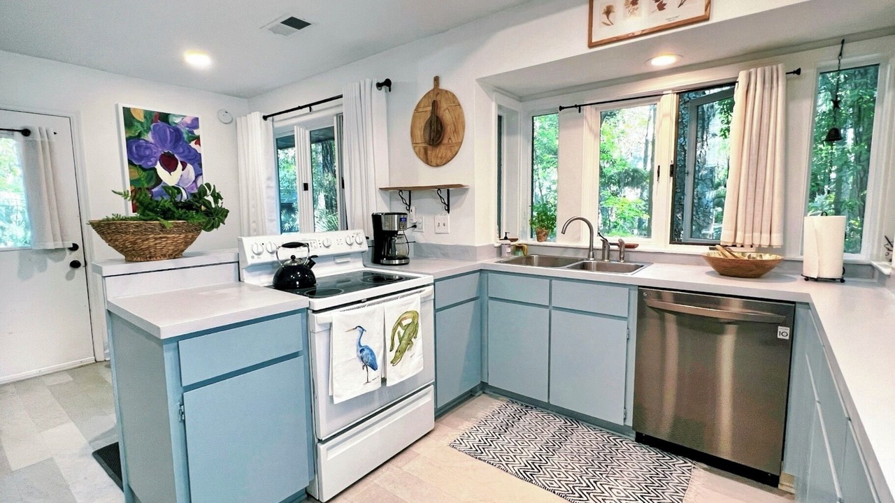 Photo of Kitchen in West Beach