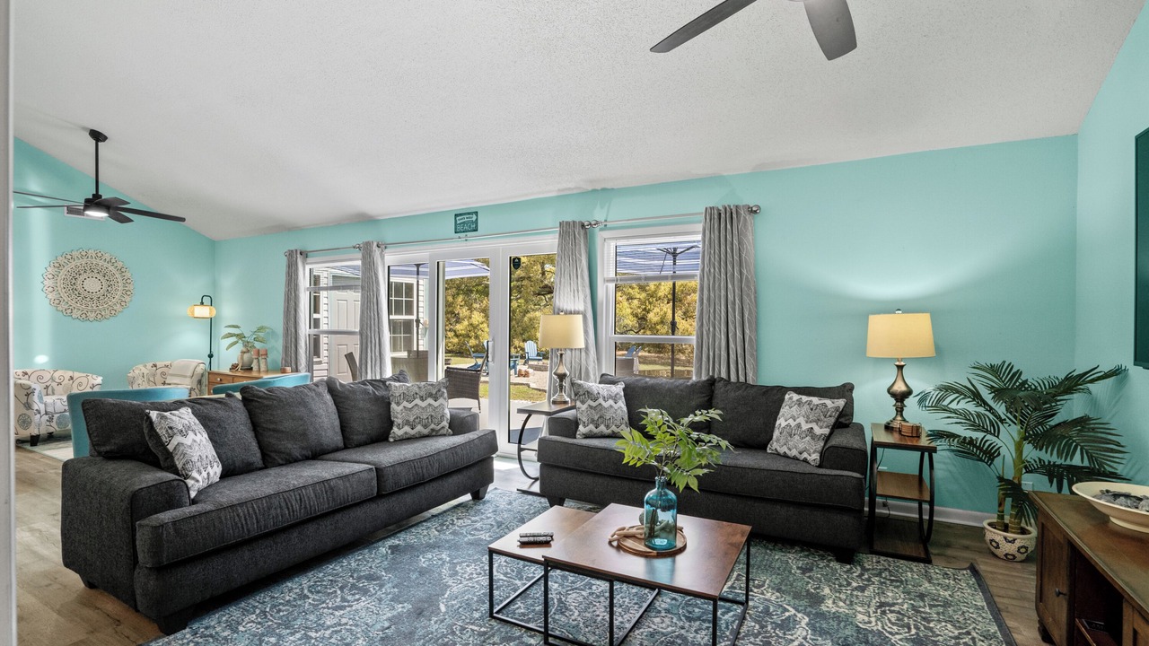 Photo of Livingroom in Pawleys Island