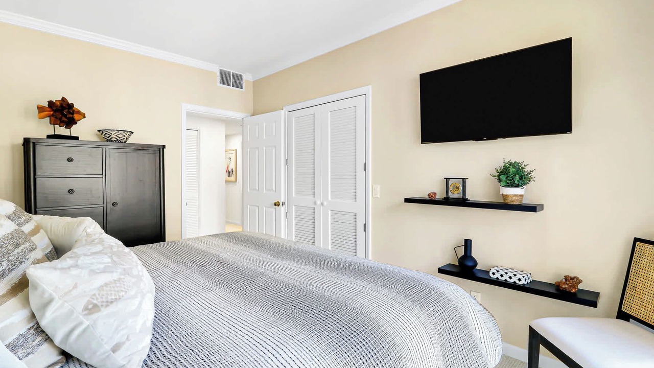 Photo of Bedroom in Harbour Town