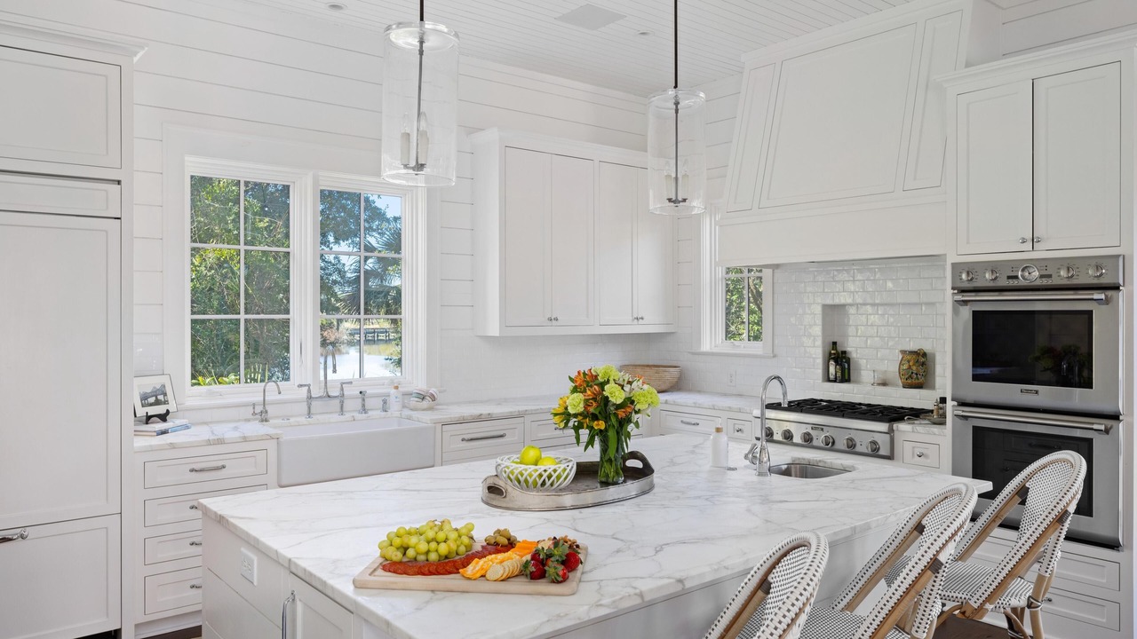 Photo of Kitchen in Vanderhorst Plantation