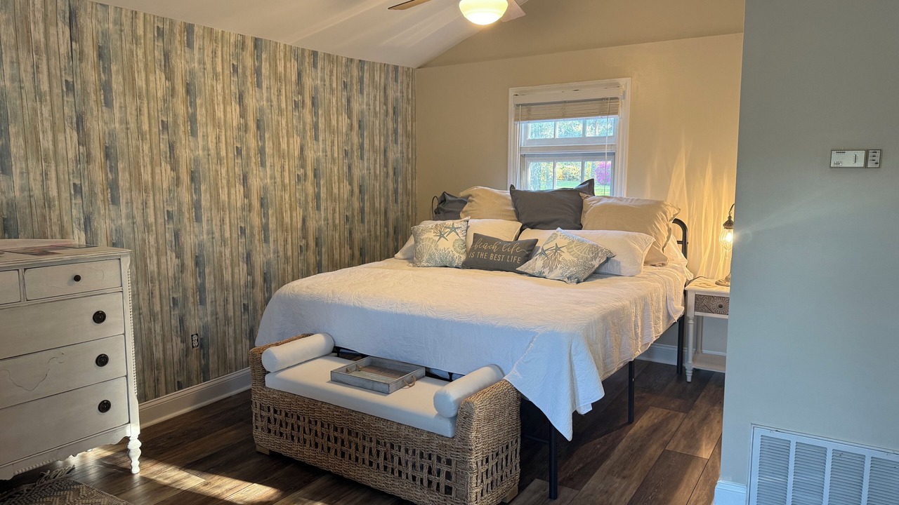 Photo of Bedroom in Johns Island