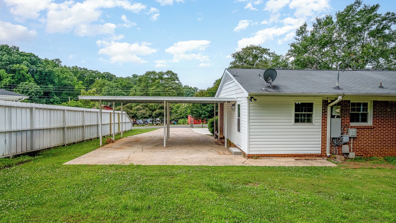 Photo of Outdoor in Belmont