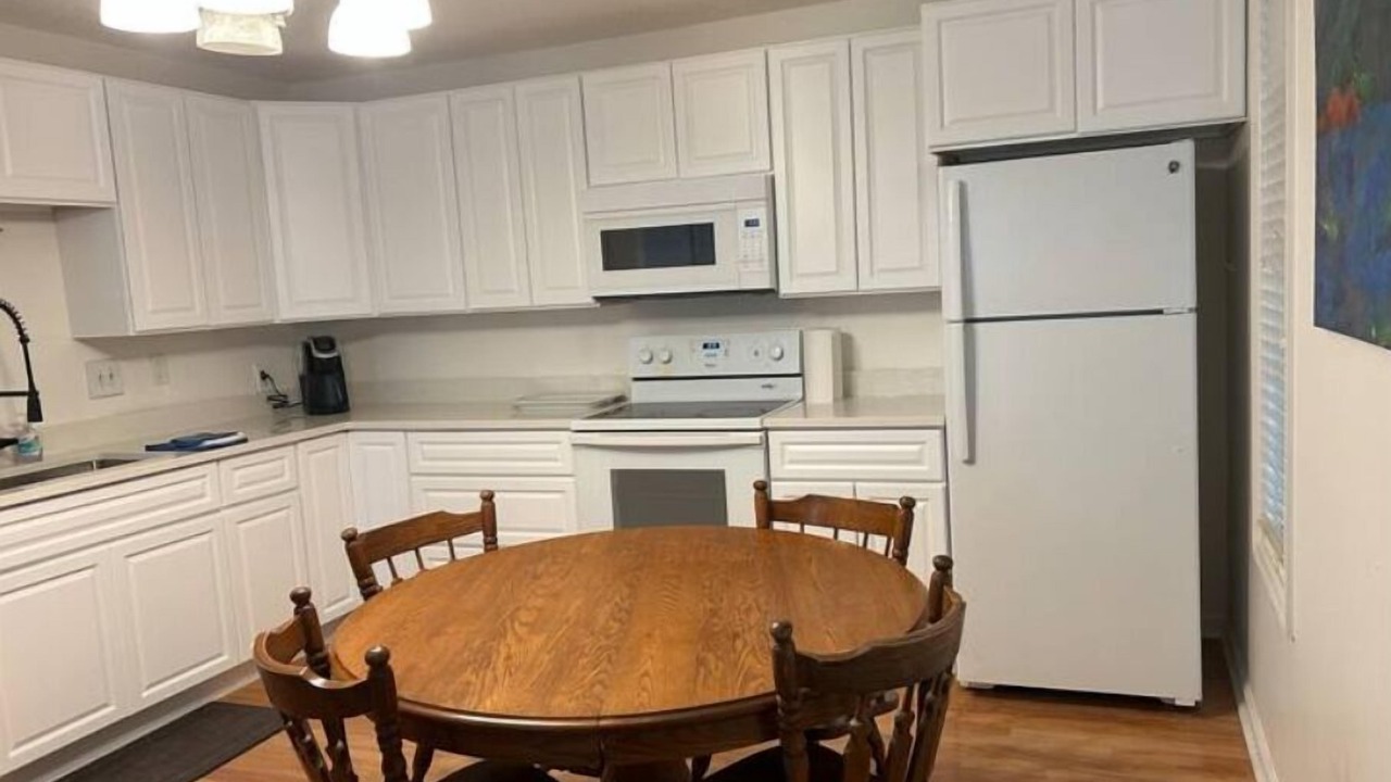 Photo of Kitchen in Sullivan's Island