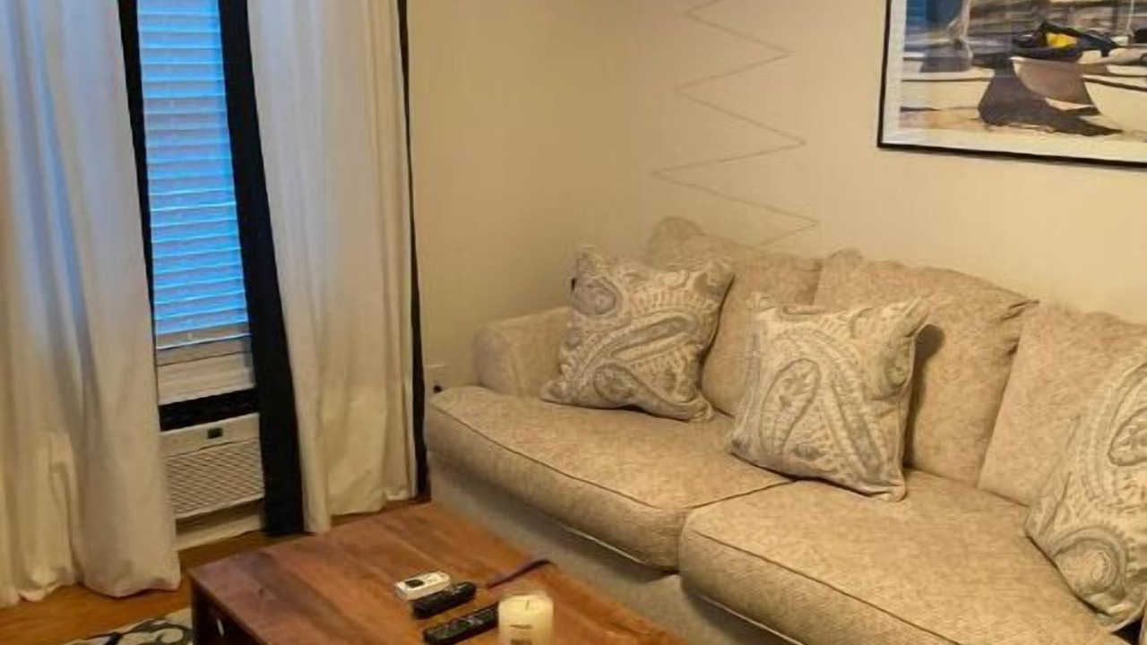 Photo of Livingroom in Sullivan's Island