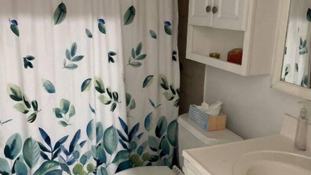 Photo of Bathroom in Sullivan's Island