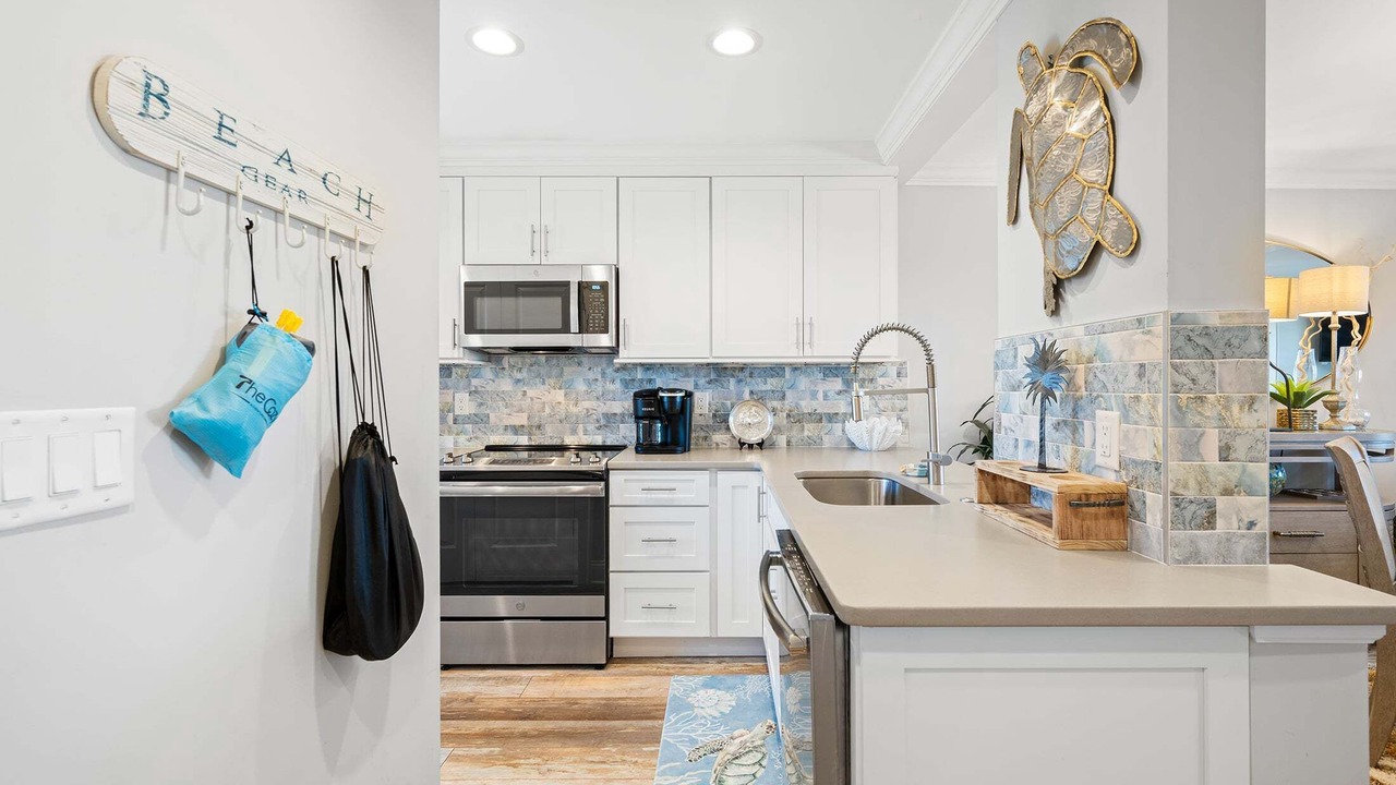 Photo of Kitchen in Oceanmarsh Subdivision
