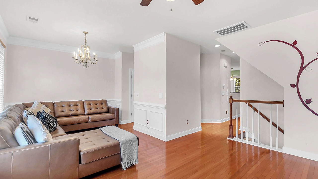 Photo of Livingroom in Ladson