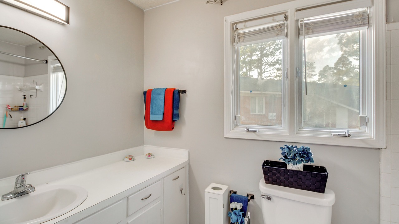 Photo of Bathroom in Dentsville