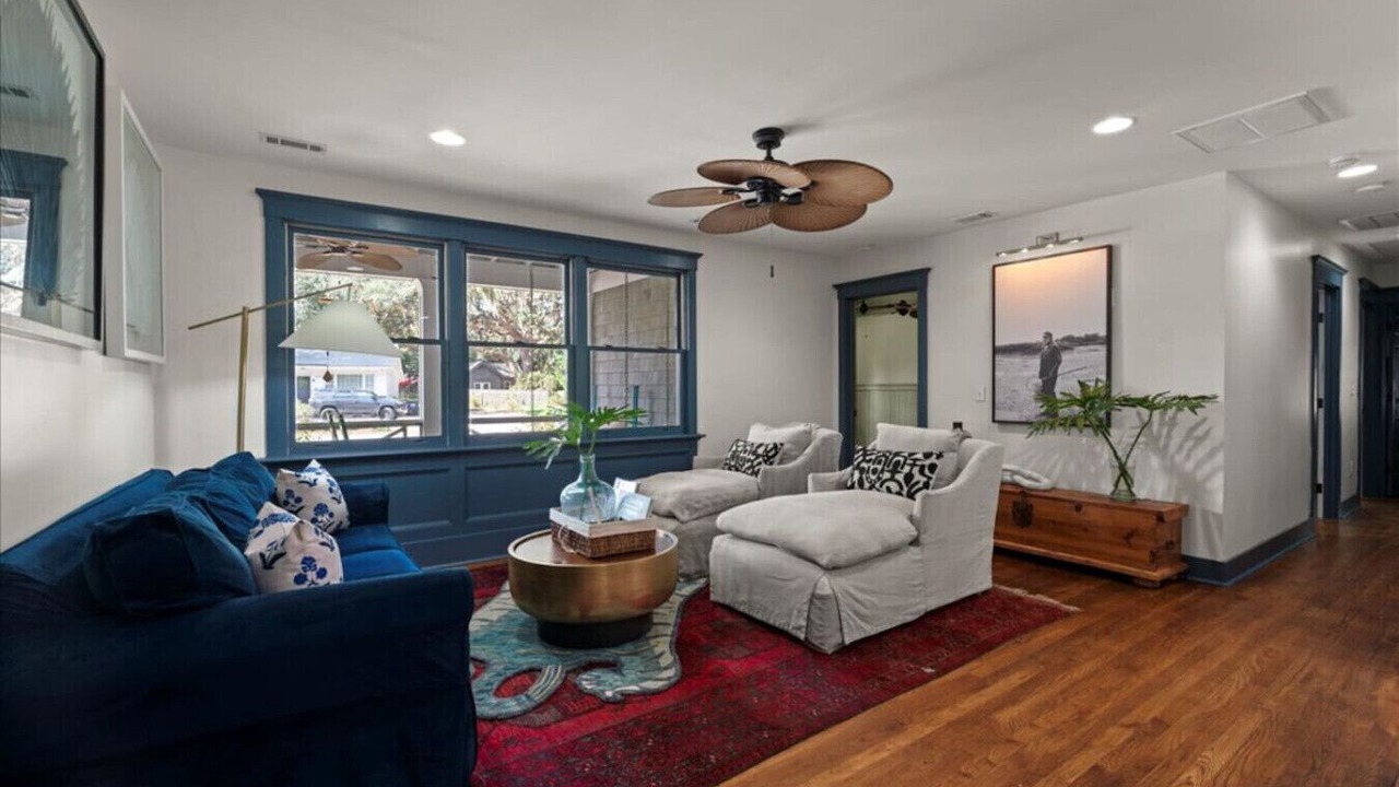 Photo of Livingroom in Pigeon Point