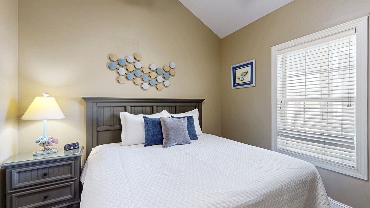 Photo of Bedroom in Central Myrtle Beach