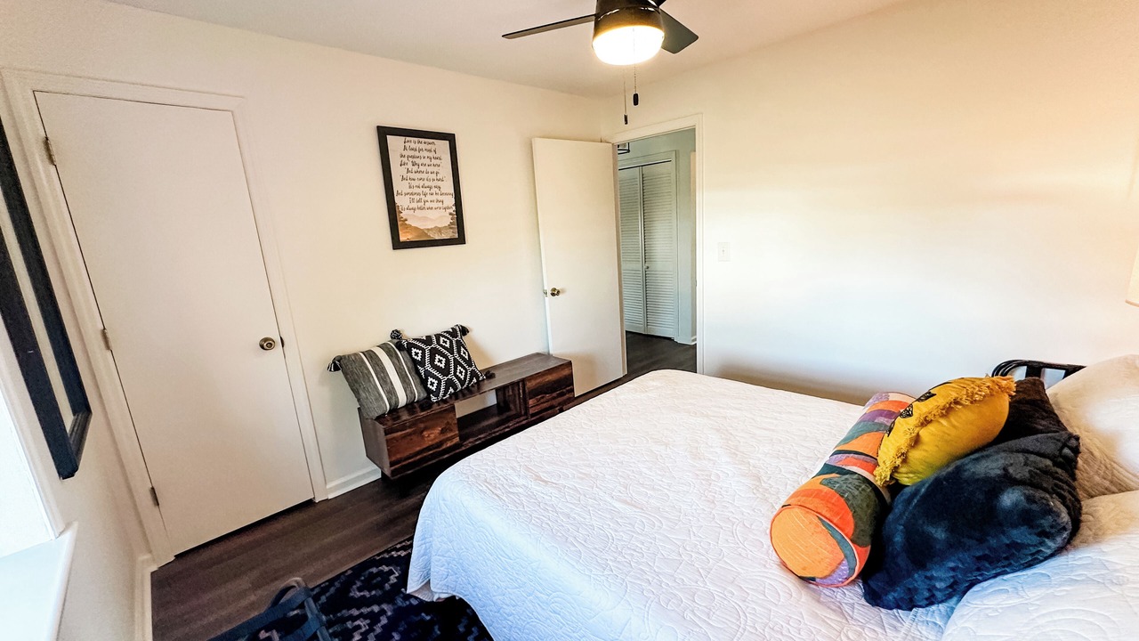 Photo of Bedroom in Cross