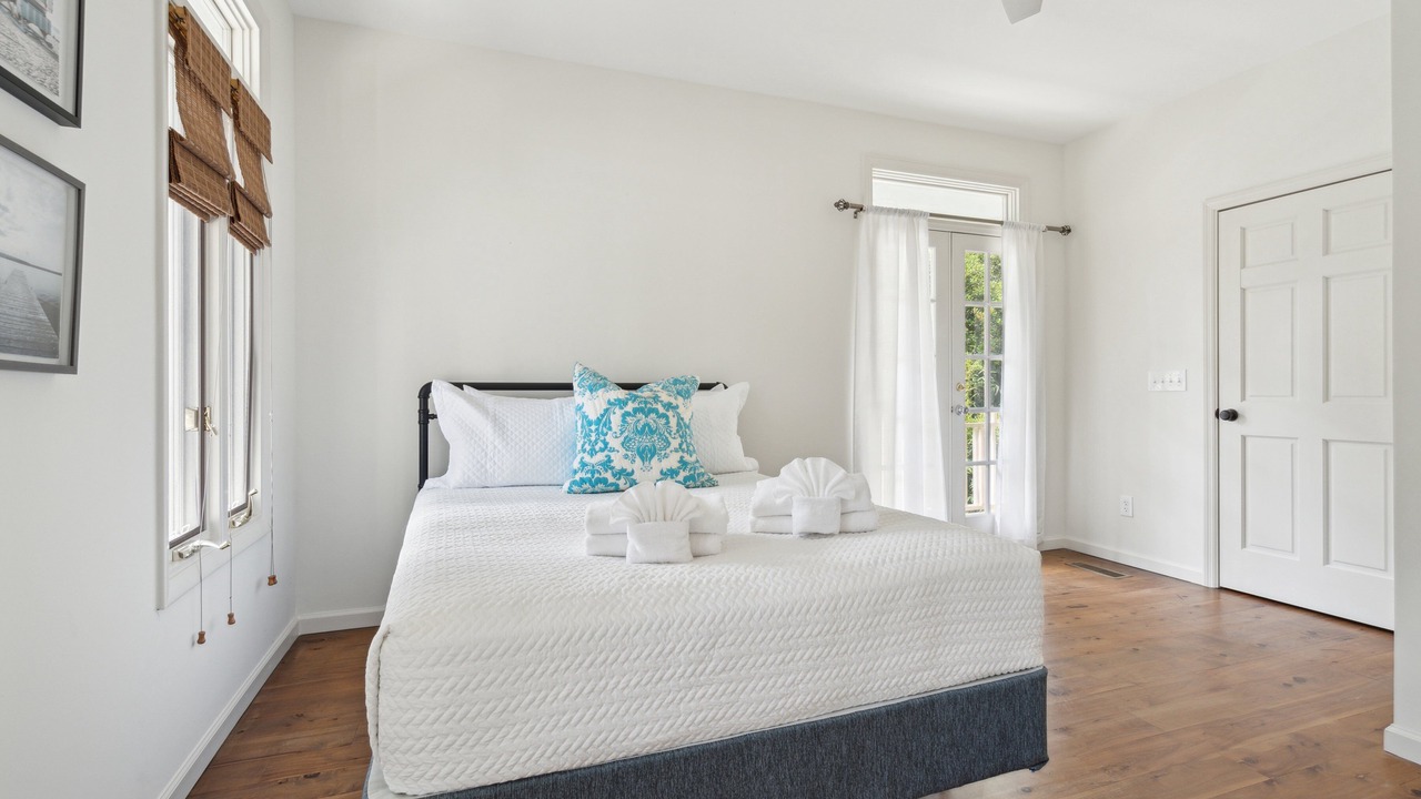 Photo of Bedroom in Sunset Point