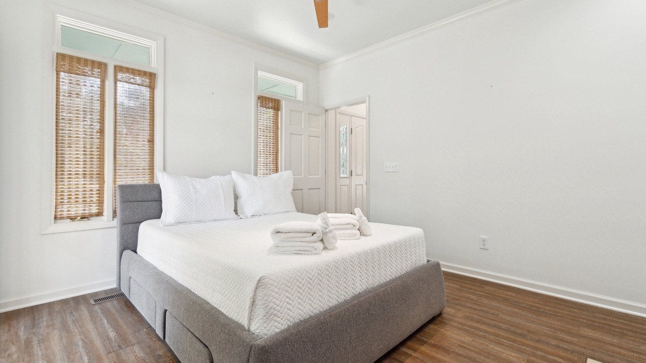 Photo of Bedroom in Sunset Point