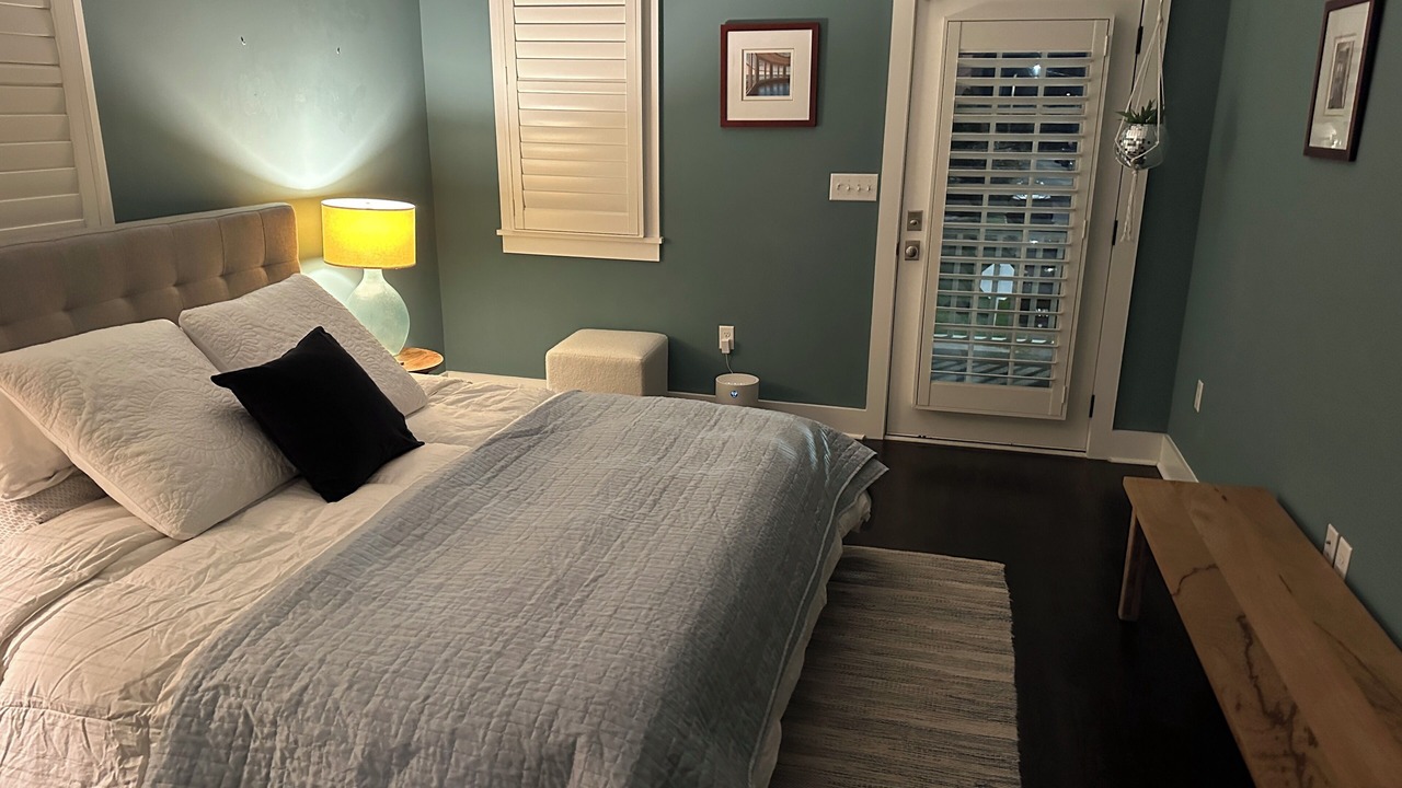 Photo of Bedroom in Westside