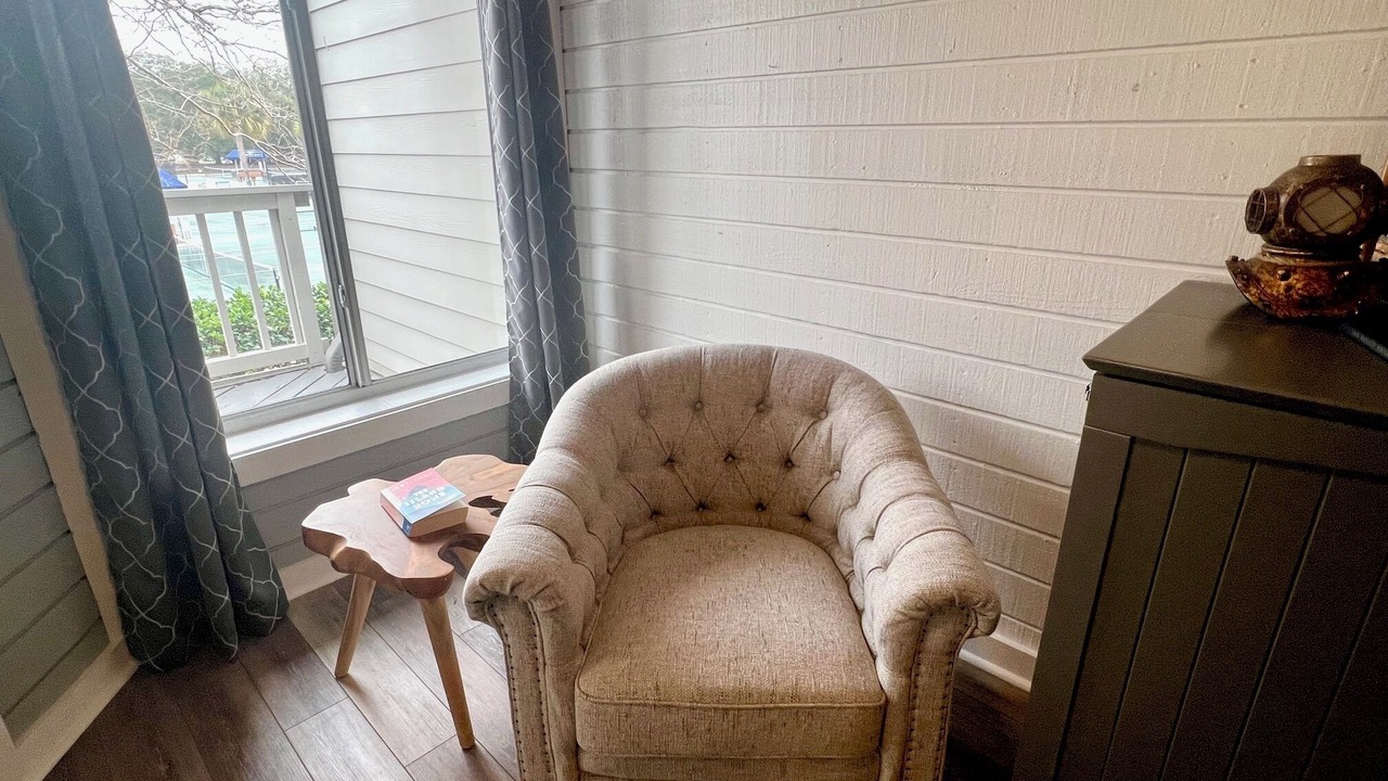 Photo of Livingroom in Seabrook Island