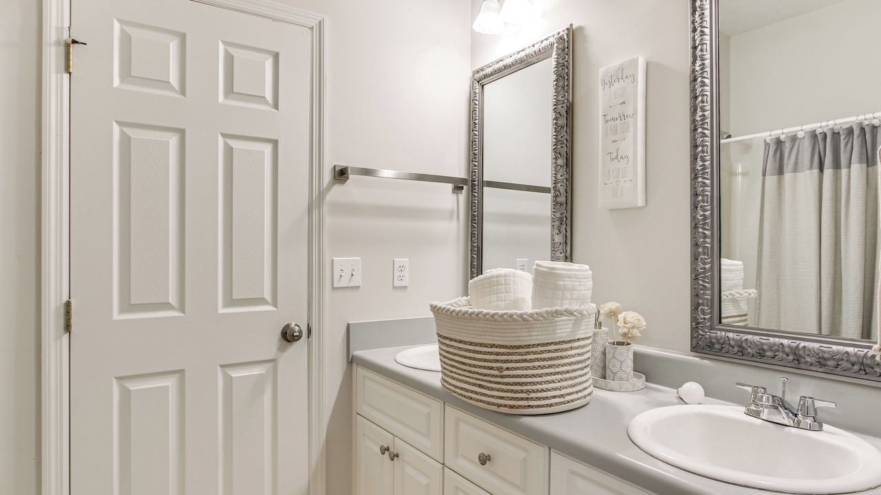Photo of Bathroom in Langley