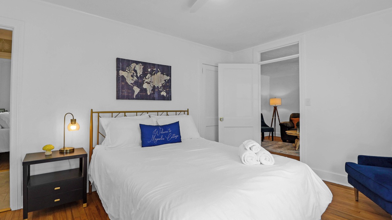 Photo of Bedroom in Summerville Historic District