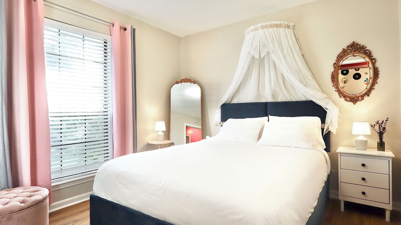 Photo of Bedroom in Savannah