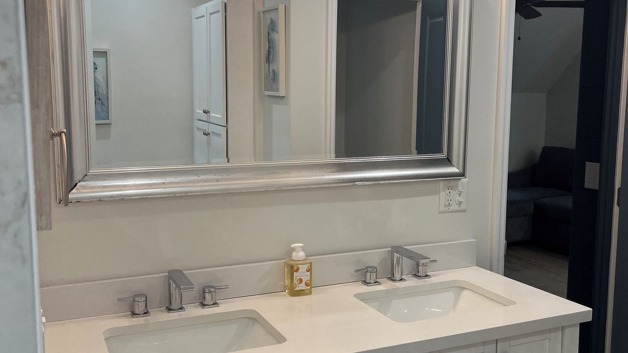 Photo of Bathroom in Charleston County