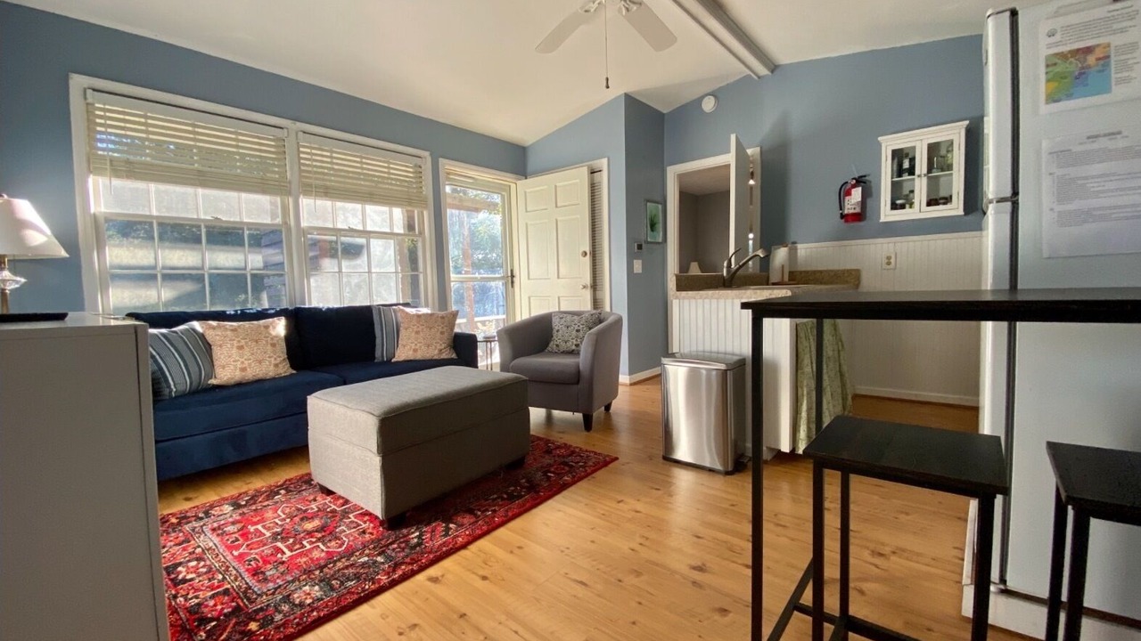 Photo of Livingroom in Charleston