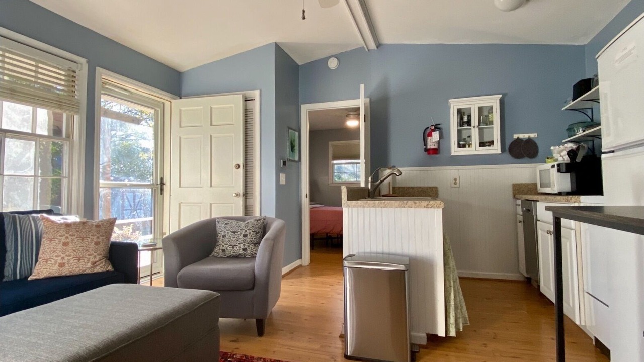 Photo of Livingroom in Charleston