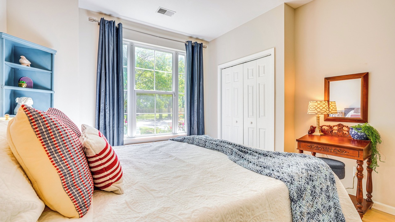 Photo of Bedroom in North Charleston