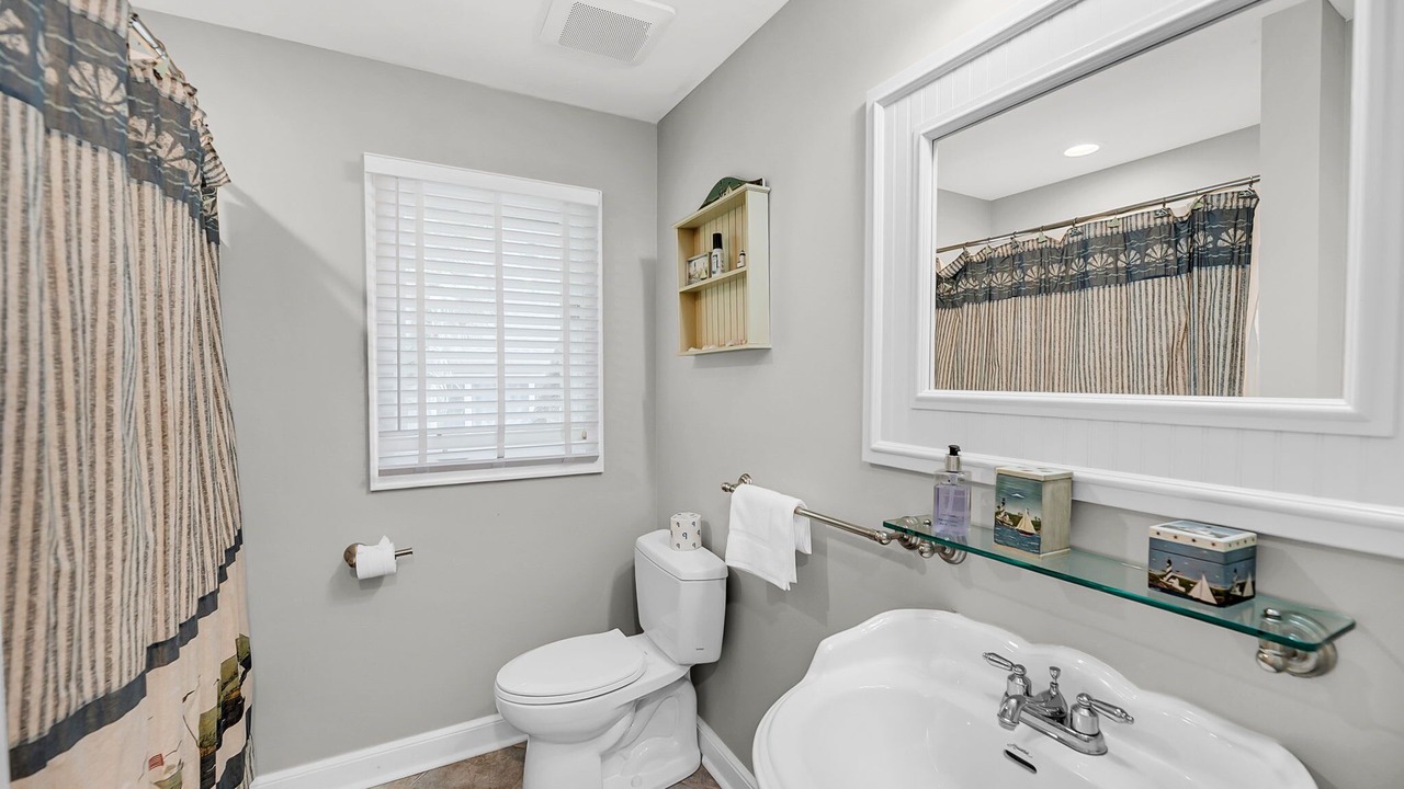 Photo of Bathroom in Seabrook Island