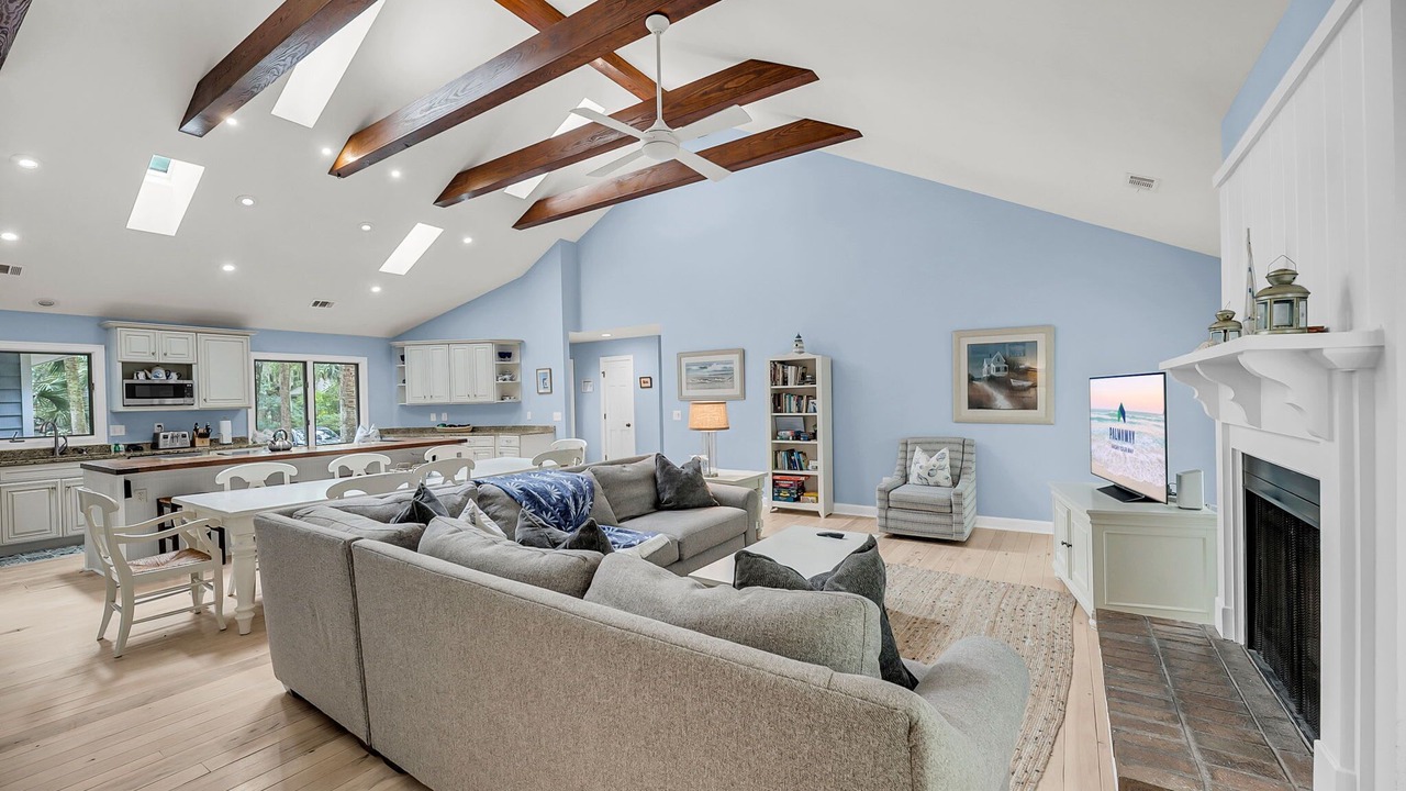 Photo of Livingroom in Seabrook Island
