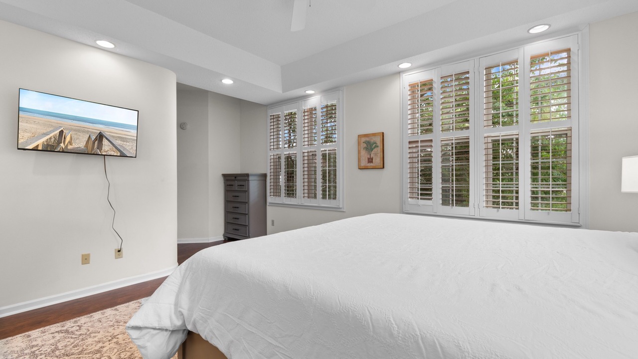 Photo of Bedroom in North Litchfield Beach